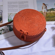 Carica l'immagine nel visualizzatore di Gallery, Bali Hand Woven Rattan Bag Round Shoulder Crossbody Bags