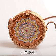 Carica l'immagine nel visualizzatore di Gallery, Bali Hand Woven Rattan Bag Round Shoulder Crossbody Bags