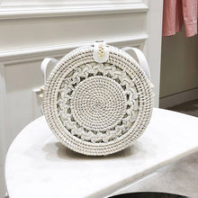 Carica l'immagine nel visualizzatore di Gallery, Bali Hand Woven Rattan Bag Round Shoulder Crossbody Bags